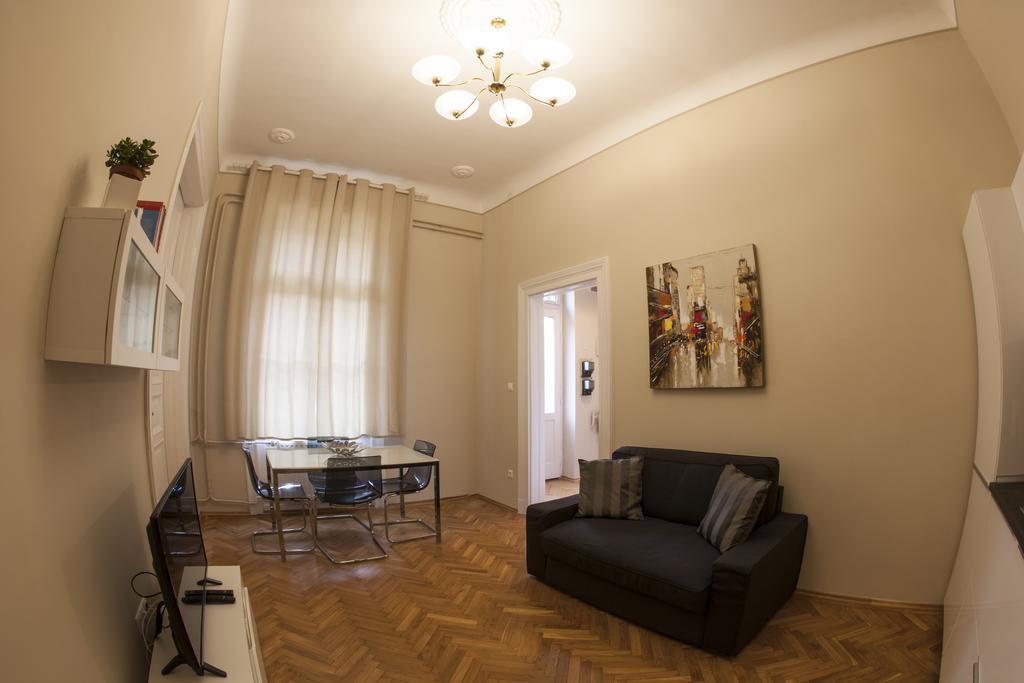 Wesselenyi Utca 4 Hotell Budapest Exteriör bild